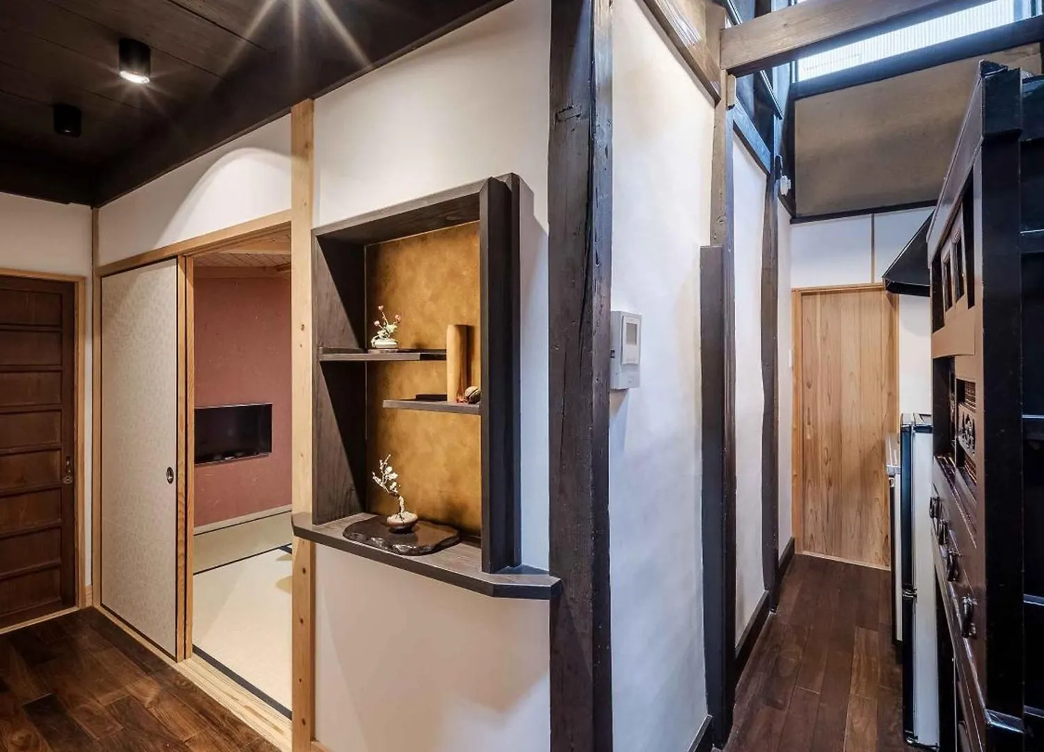 بيت للعطل Akane An Machiya House كيوتو